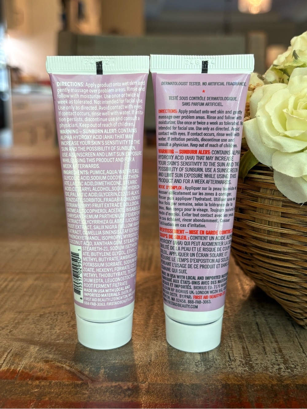 NEW First Aid Beauty KP BUMP ERASER Body Scrubs in Fresh STRAWBERRY & Original! - Picture 3 of 6